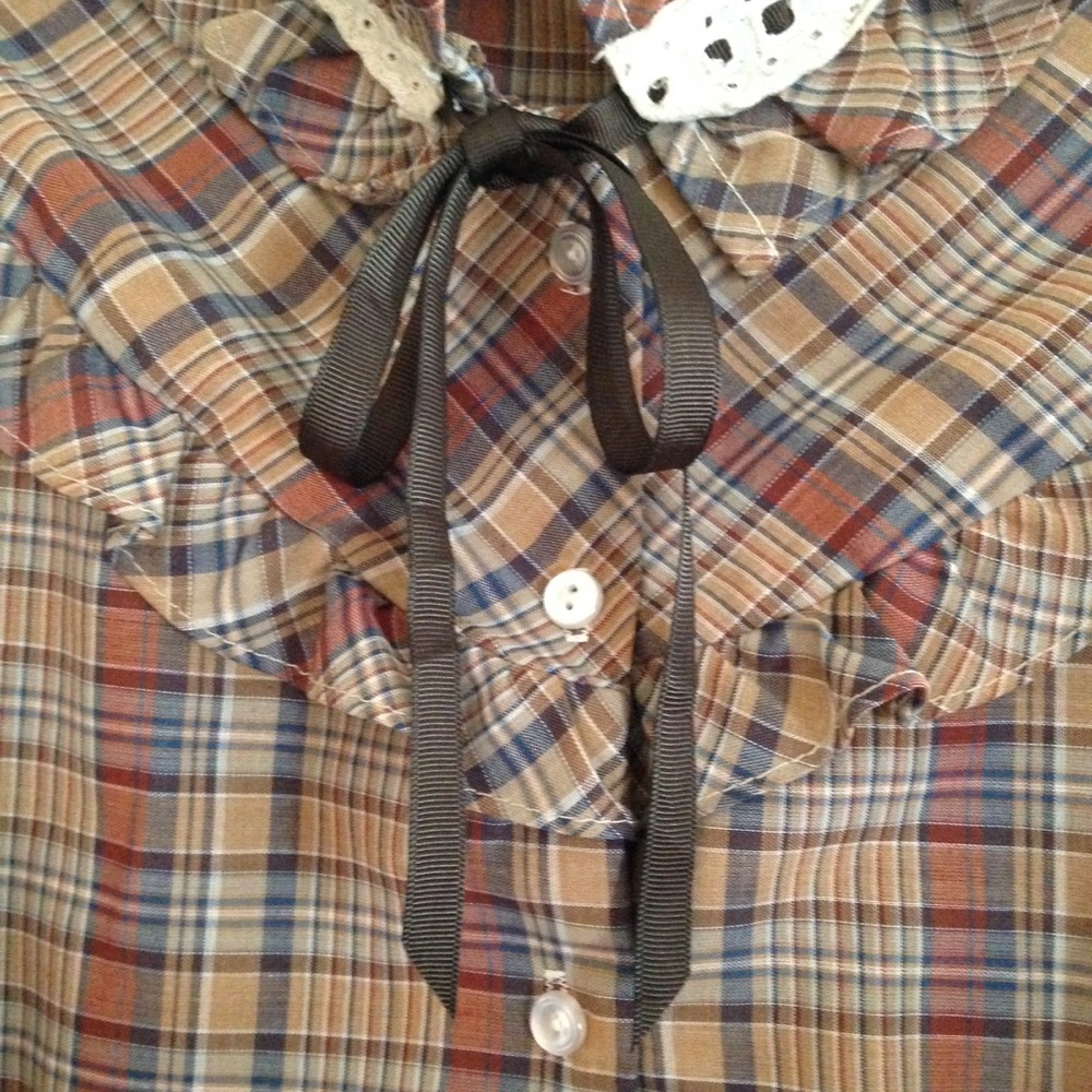 Vintage Cottagecore Mallard's Point Ruffled Top - Picture 5 of 11